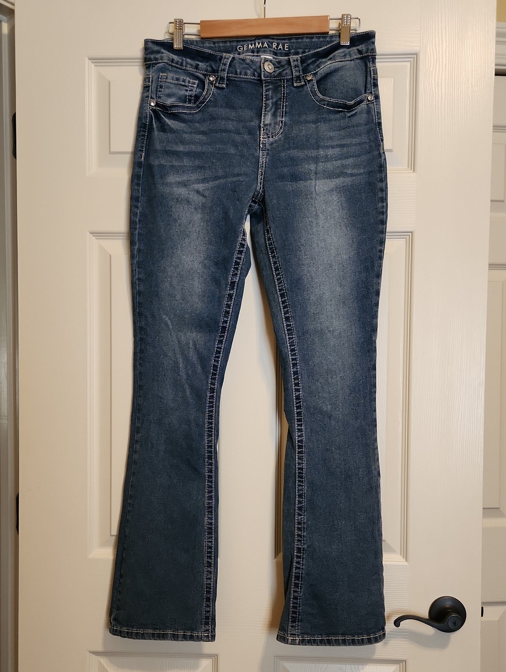 Gemna Rae Bootcut Jeans, 11, "Jeweled" Accents, Like New